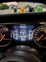 Battery volttage at cluster.jpg