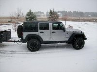 Hunting Jeep with animal removal system 004.jpg